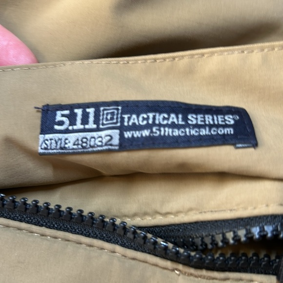 NWOT 5.11 Tactical Tan Aggressor 3-in-1 Parka | Size Large - Picture 8 of 9